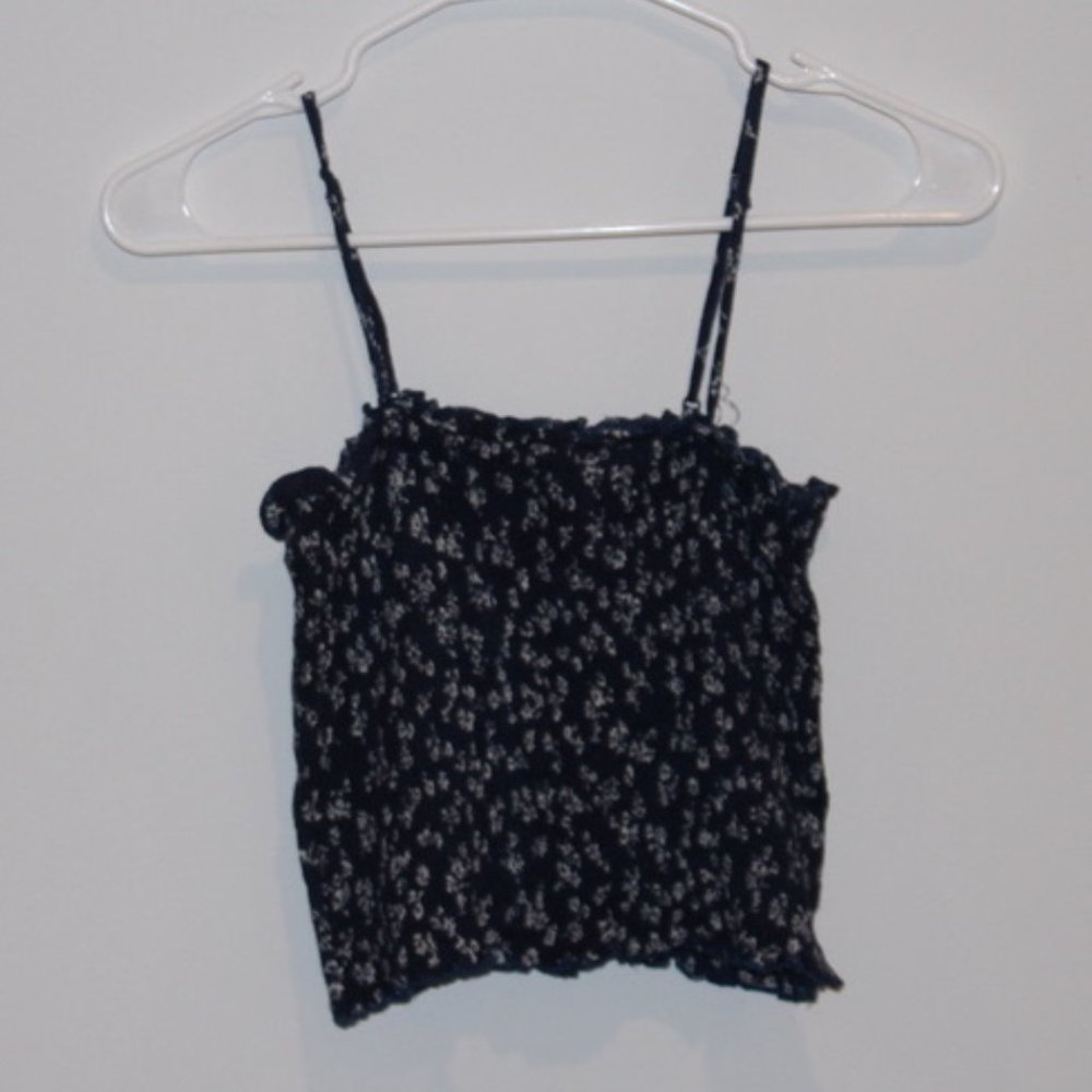 Urban Outfitters Floral Navy Crop Top Size M